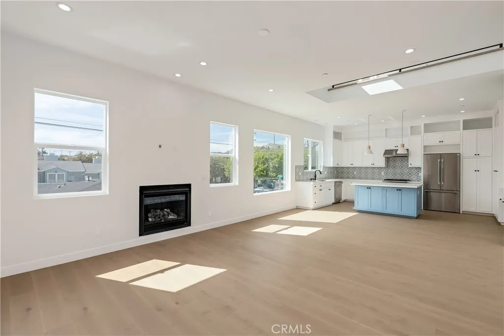 1708 Blossom Lane, Redondo Beach, California 90278 home-pic-5